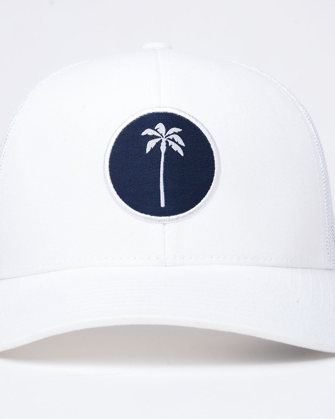 #color_white / navy